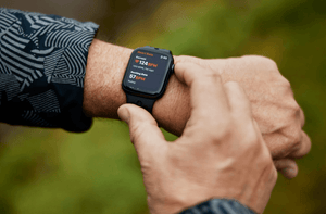 Apple membagikan kisah kesehatan Apple Watch lainnya: ‘Kami benar-benar percaya bahwa ini menyelamatkan hidupnya '